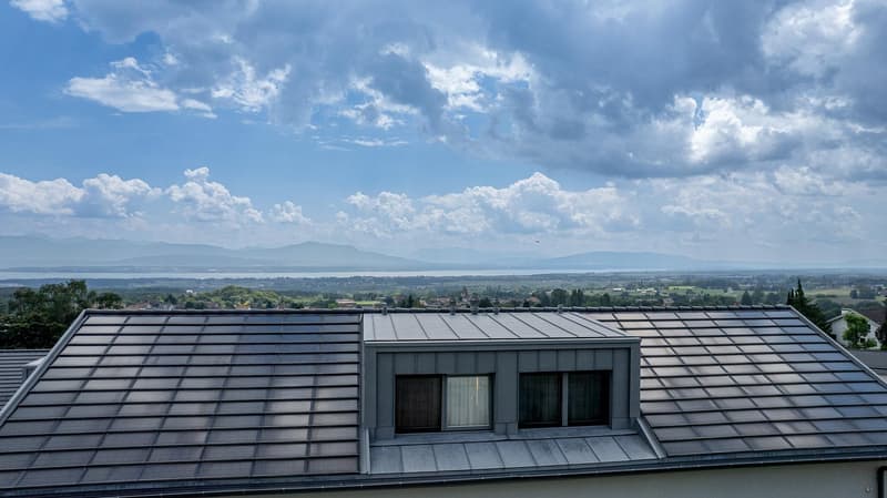 Large contemporary villa with 5 en-suite bedrooms (2)