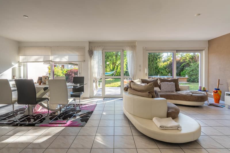 Semi-detached villa with garden and pool – Gland (VD) (16)