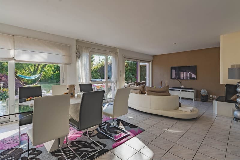 Semi-detached villa with garden and pool – Gland (VD) (2)