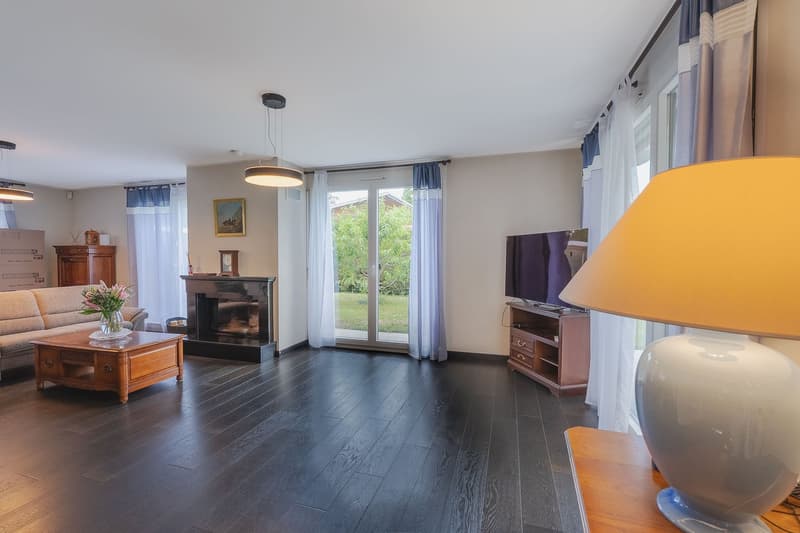 Einfamilienhaus in Allaman, nahe am See und im Wald – 6,5 Zimmer mit Garten (5)