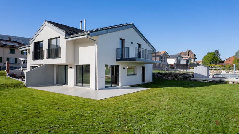 Maison mitoyenne avec 4 chambres, magnifique vue sur les champs et les Alpes (4)