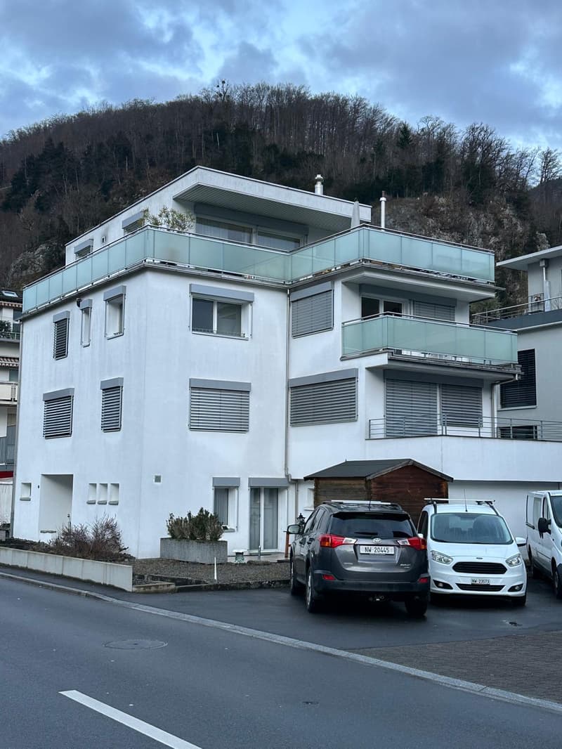Charmante 2-Zimmer-Wohnung in Stansstad! (1)