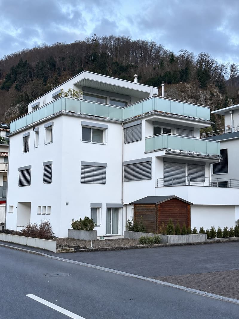 WG-Zimmer für Frauen in Stansstad – ab sofort verfügbar (6)