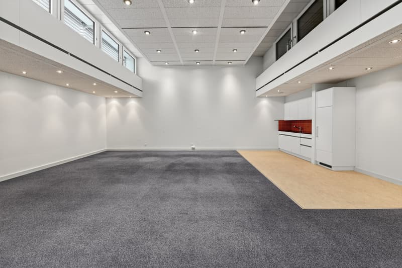 Attraktive Büro-/Gewerbefläche an attraktiver Lage (8)