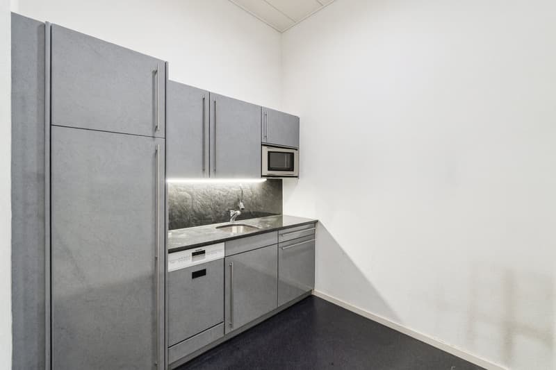 Uffici Loft per Visioni – Spazi che Ispirano (7)