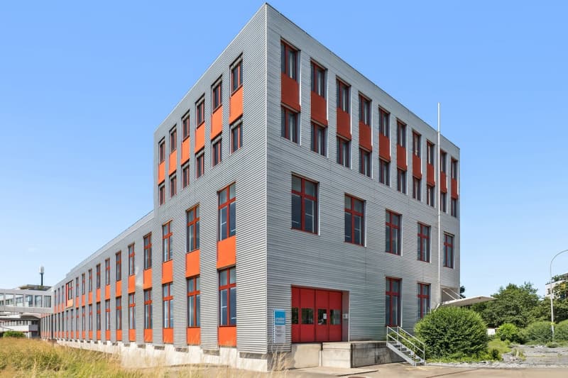 Uffici Loft per Visioni – Spazi che Ispirano (8)