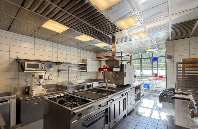 Belpstrasse 51, ristorante attrezzato di alta qualità in affitto (6)