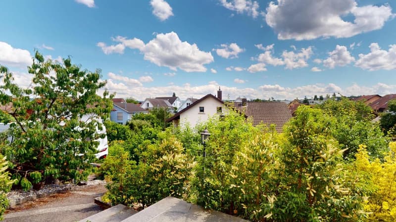 Single-family house with large garden and Alpine view (2)