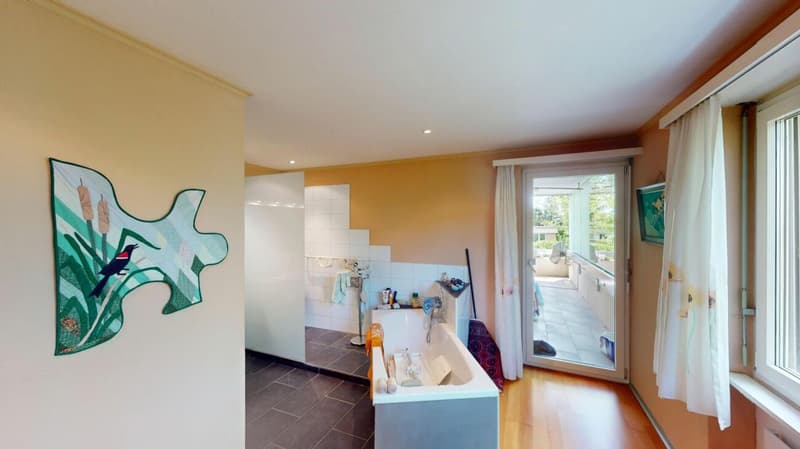 Appartement 4½ pièces dans un endroit calme et ensoleillé à Bolligen (14)