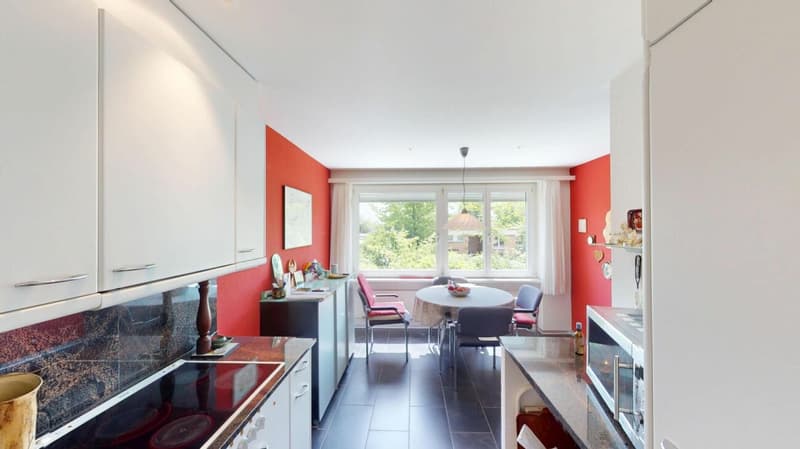 Appartement 4½ pièces dans un endroit calme et ensoleillé à Bolligen (2)