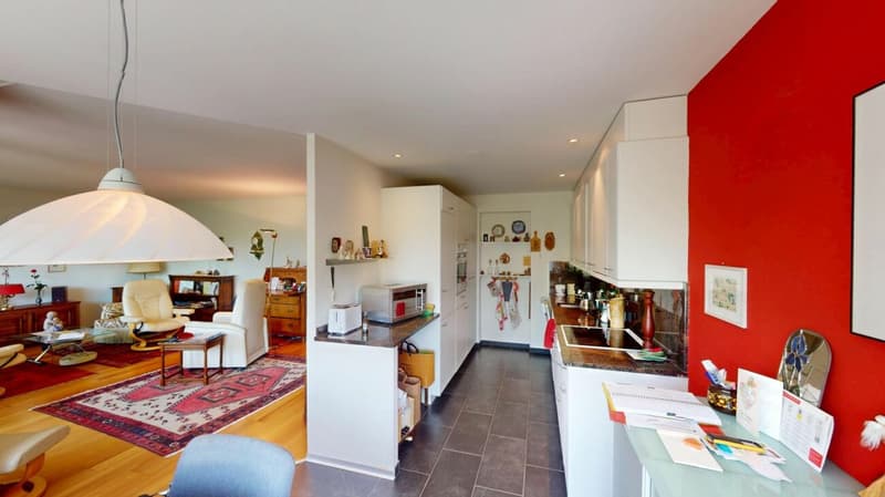 Appartement 4½ pièces dans un endroit calme et ensoleillé à Bolligen (3)