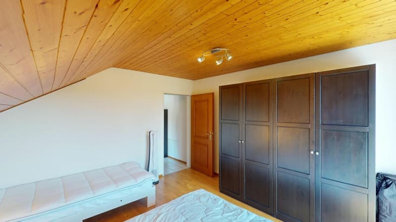 Das Generationen-Haus mit zwei Wohnungen, Garten und Carport (8)