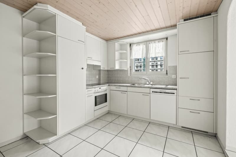 Double-family house in a central location in Liestal. (3)