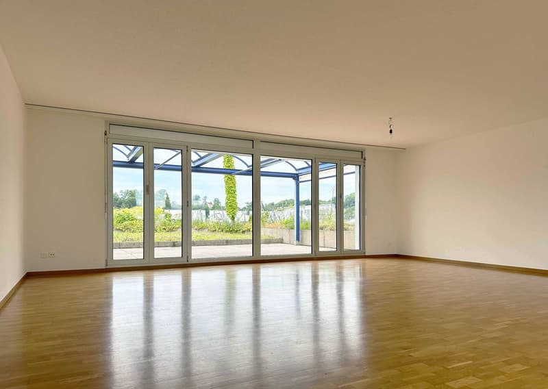 Einzigartige 5.5-Zimmer-Wohnung auf dem Dach des Birchi Centers (2)