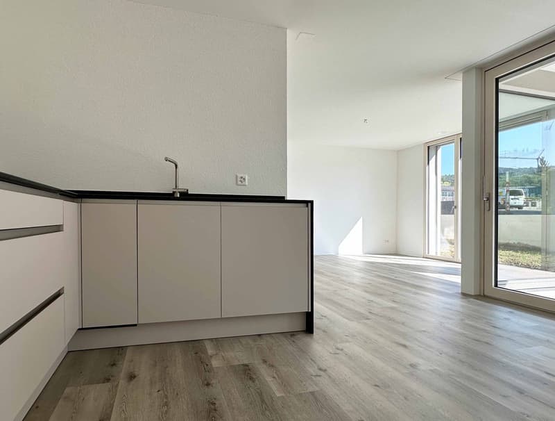Appartamento di 2,5 locali in posizione tranquilla - Vita soleggiata sul ruscello (4)