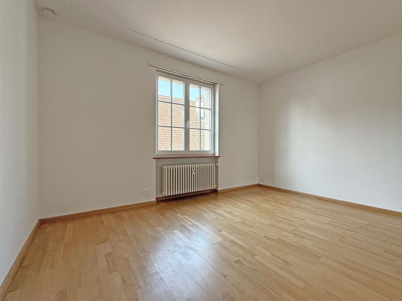 ZENTRAL GELEGENE 3-ZIMMER-WOHNUNG IN GRENZNÄHE (5)