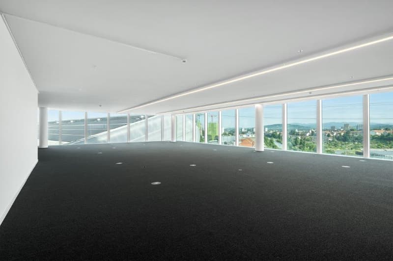 Office space in the St. Jakob Tower (4)
