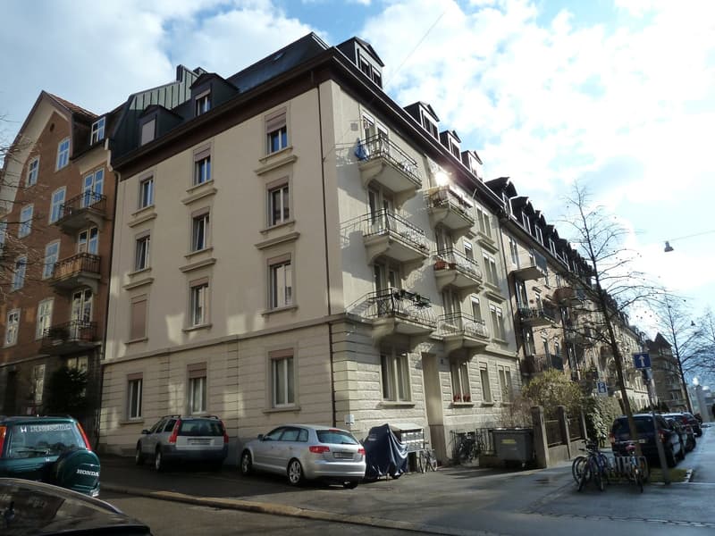Charming 3.0-room old building apartment - Limited until 31.03.2027 - (1)