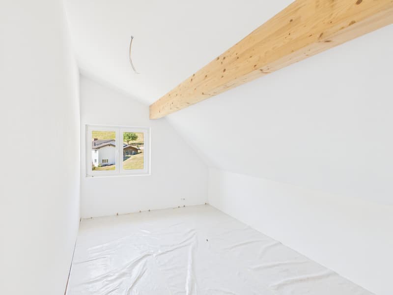 CAM05473G0-PR0039-STILL004