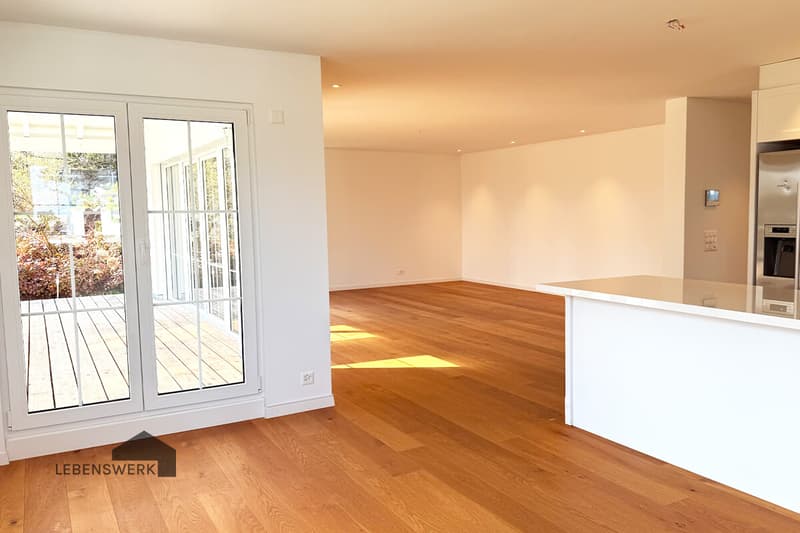 Wohnen mit direktem Zugang zur Veranda