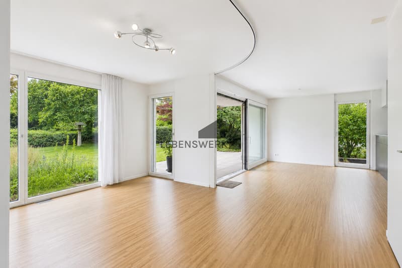 Einfamilienhaus mit Seesicht, Attikaterasse, Garten und Doppelgarage, (3)