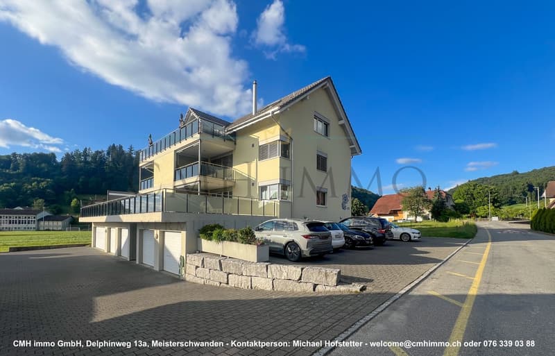 Charmante Dachwohnung mit Weitblick in Kirchleerau – 4.5 Zimmer, 147 m² und eigener Doppelgarage (2)