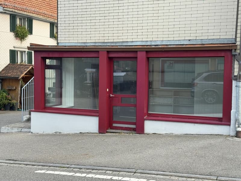 Dein neuer Standort für neue Kunden - zentraler Gewerberaum mit Schaufenster (1)