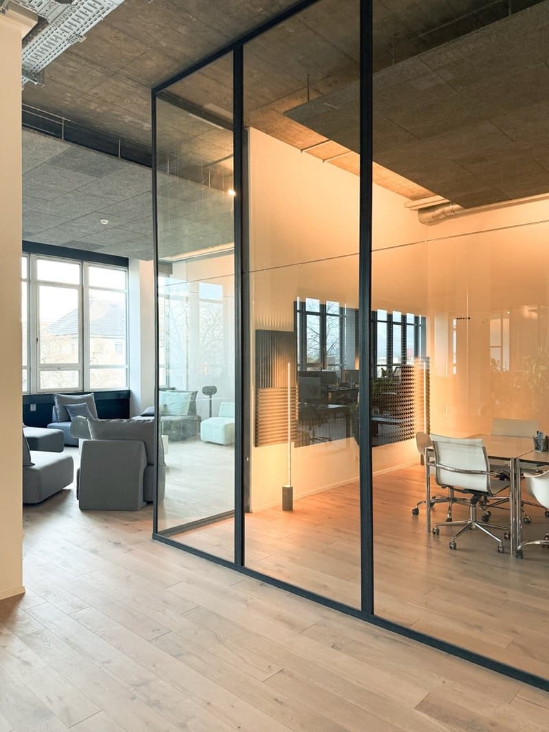 Single workstations & closed offices for rent. (6)