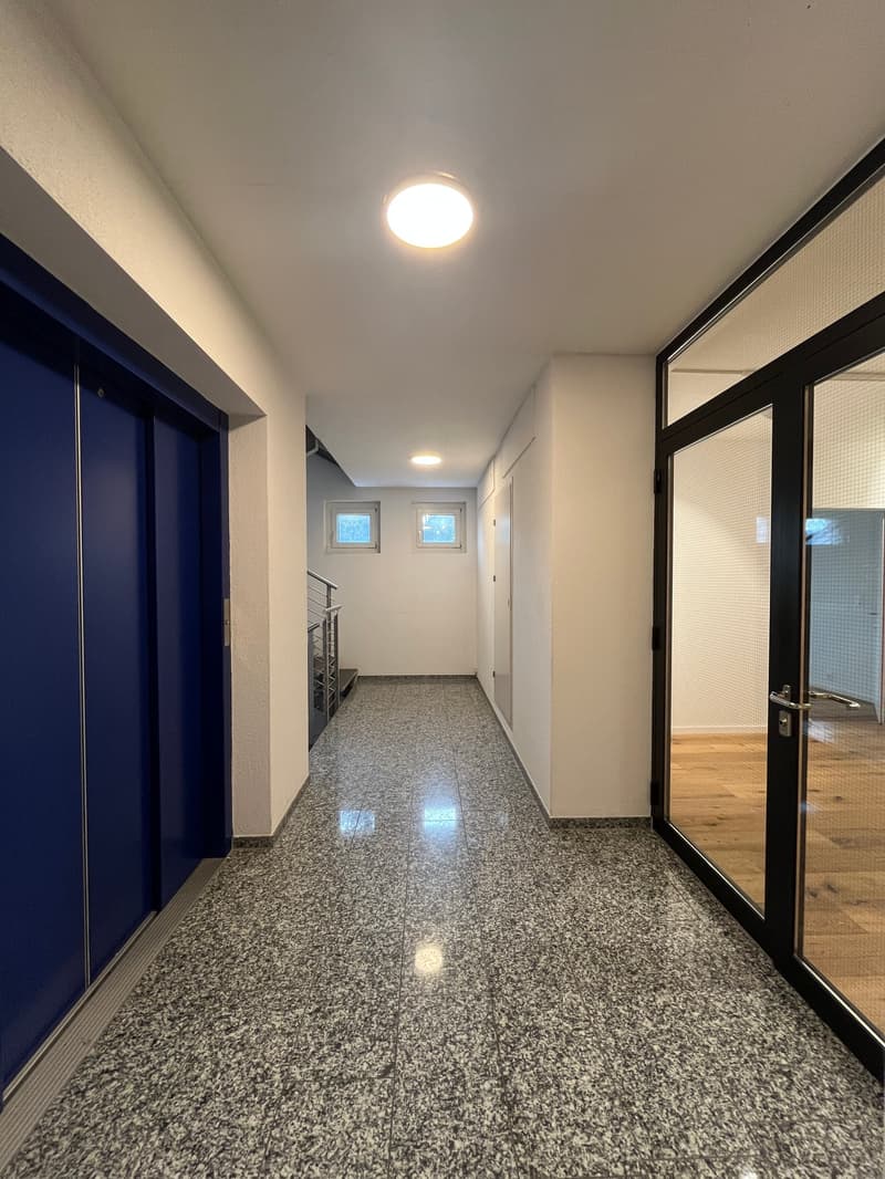 Uffici in affitto al 3° piano di una proprietà commerciale (47)
