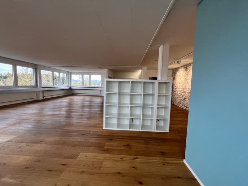 Uffici in affitto al 3° piano di una proprietà commerciale (35)
