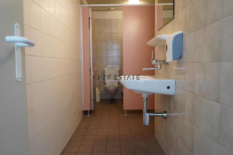 LOTS OF ROOM FOR IDEAS (6)