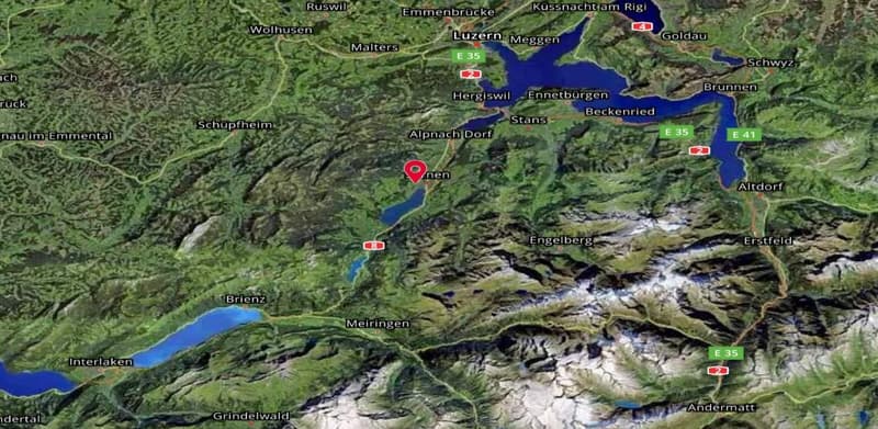 Map of the area around Lake Brienz, showing various towns, roads, and landmarks.