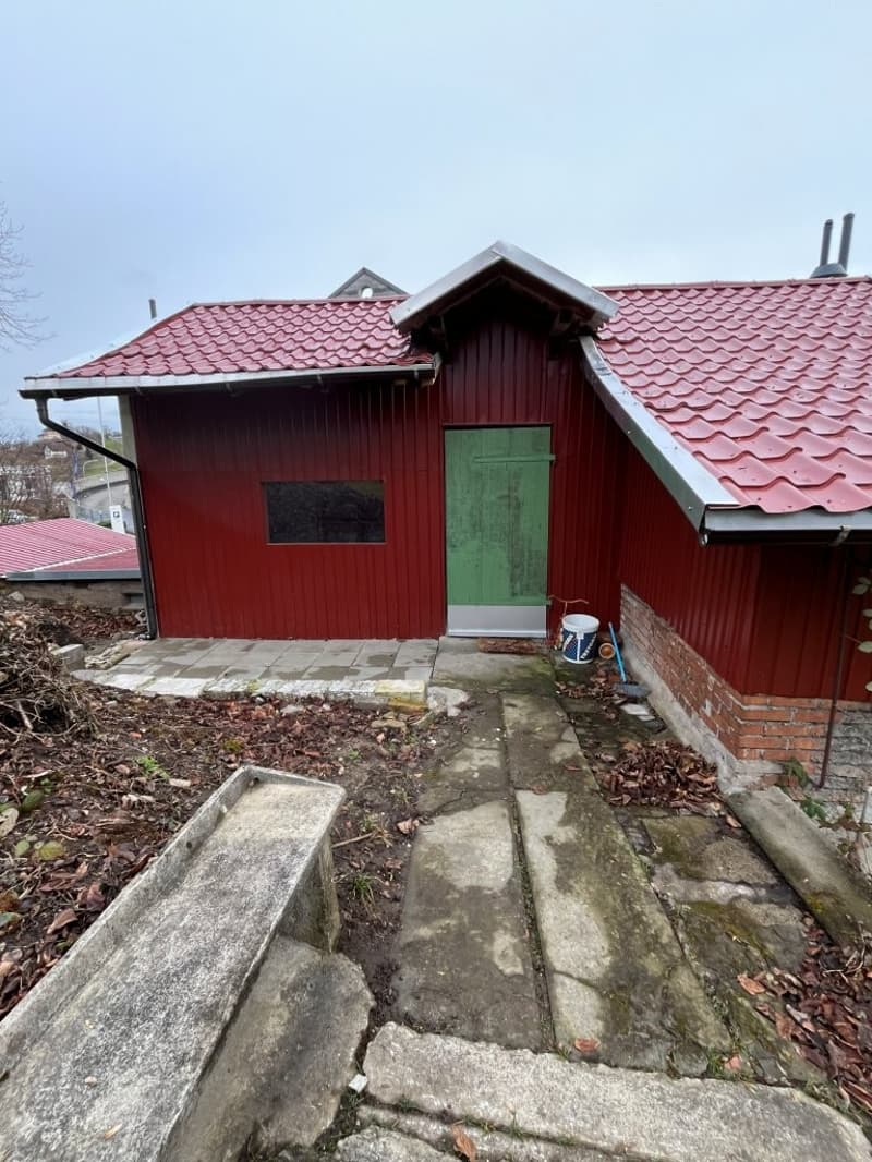 Vielseitiger Gewerberaum mit Atelier-Charakter in Au ZH (3)