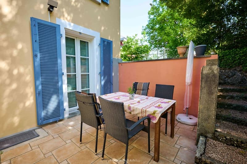 Exclusive single-family house in a sunny and quiet location (2)
