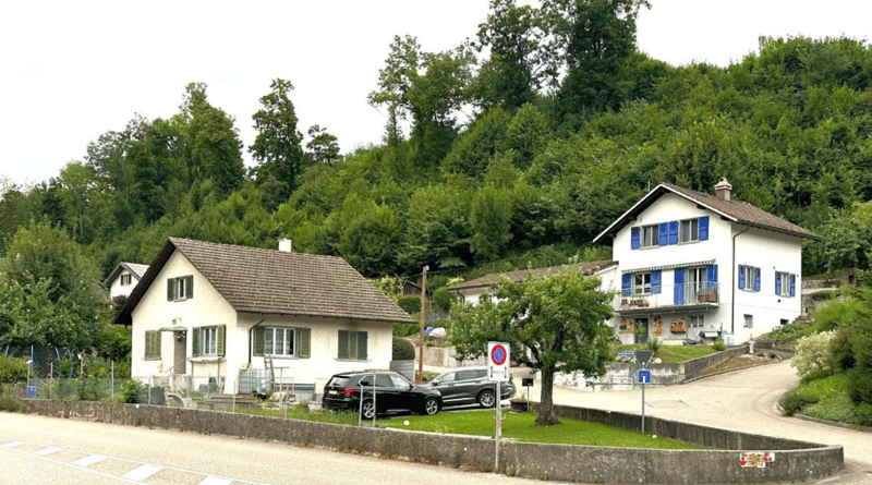 Charming 5.5-room single-family house in a quiet location in Mümliswil (1)