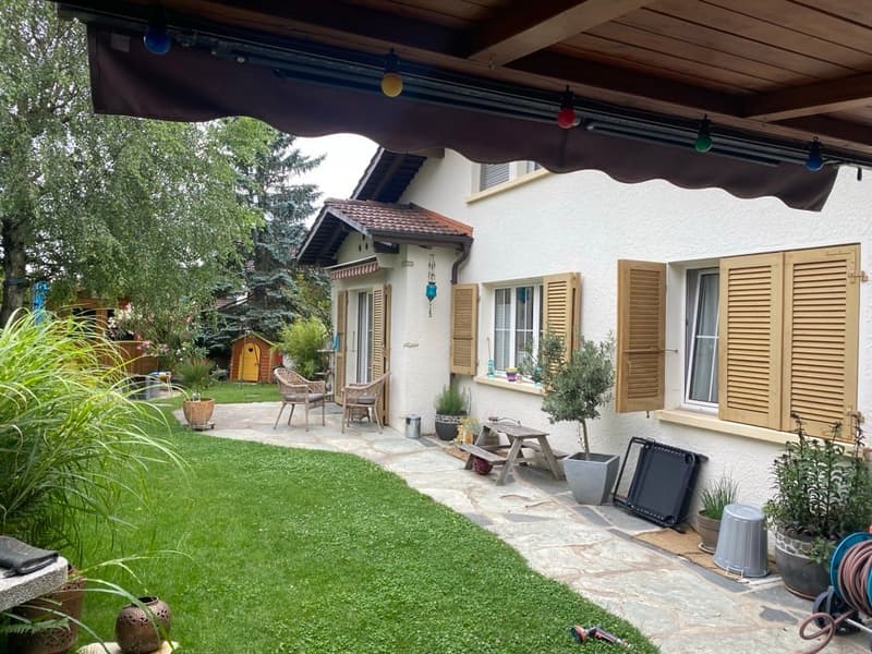 Charmante maison de 5,5 pièces à Port (1)