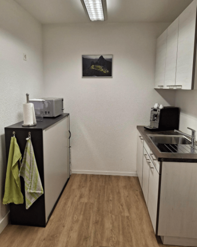 Espace de bureau ou de pratique attractif et polyvalent dans un emplacement central à Münchwilen (13)