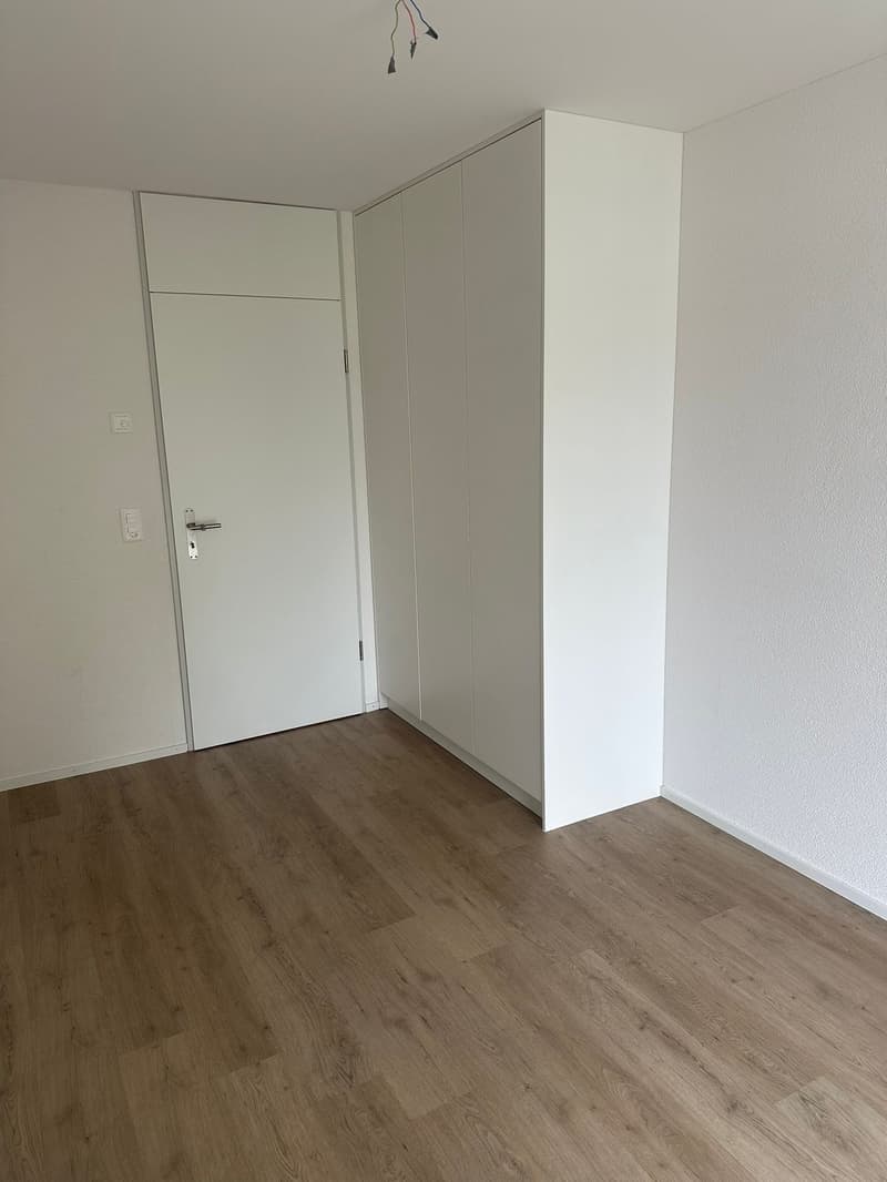Modern 4.5-room apartment with balcony in Grenchen (14)