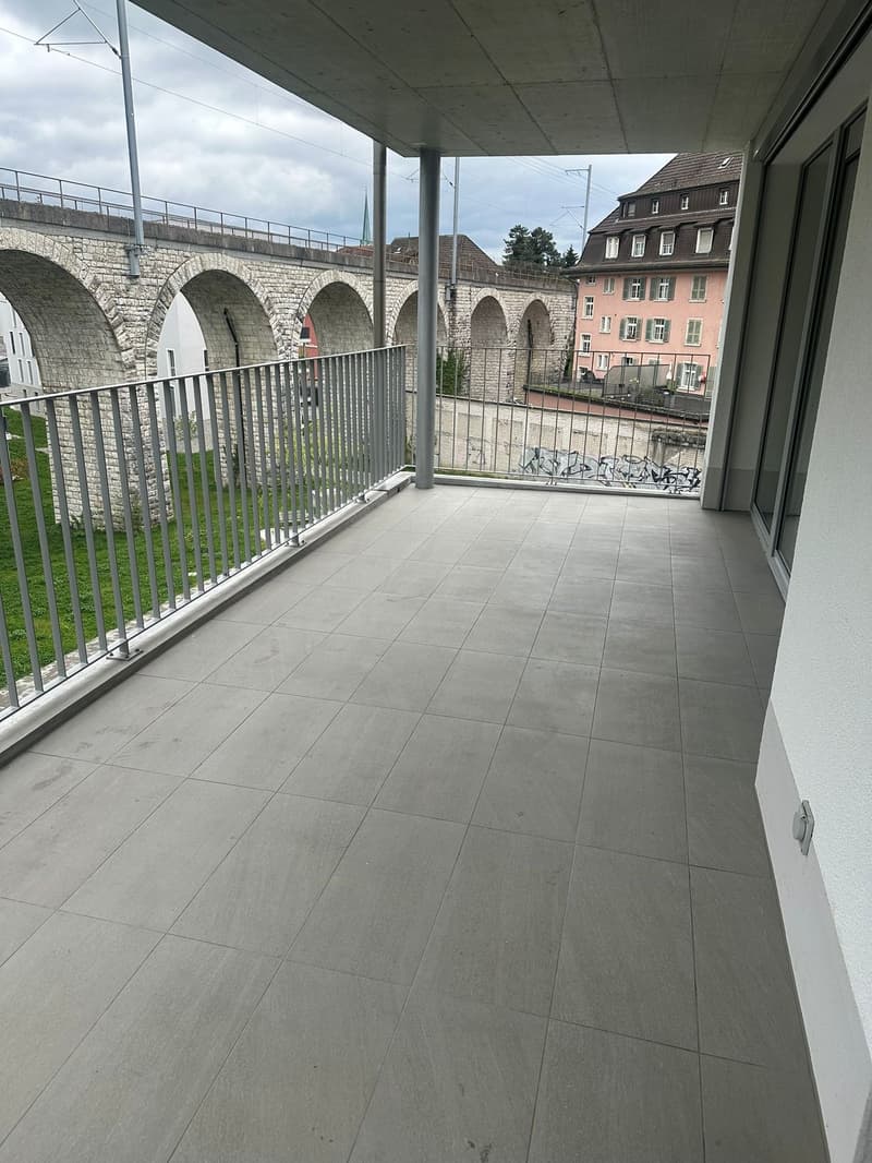 Modern 4.5-room apartment with balcony in Grenchen (8)