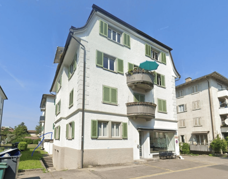 Appartamento luminoso 4.5 locali con balcone a Zürich Altstetten (1)