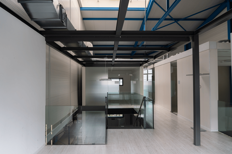 Meierhofstrasse 4, Emmen – Your new company address? (5)