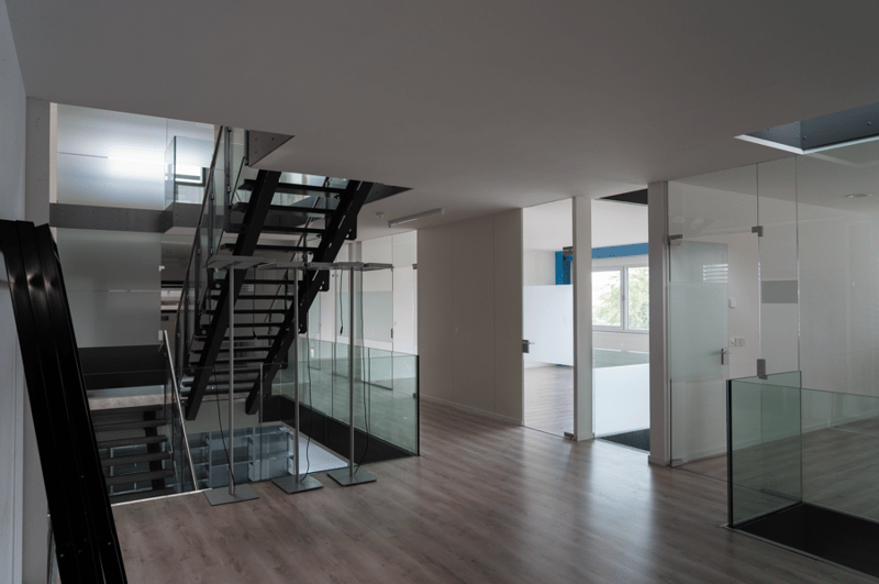 Meierhofstrasse 4, Emmen – Your new company address? (6)