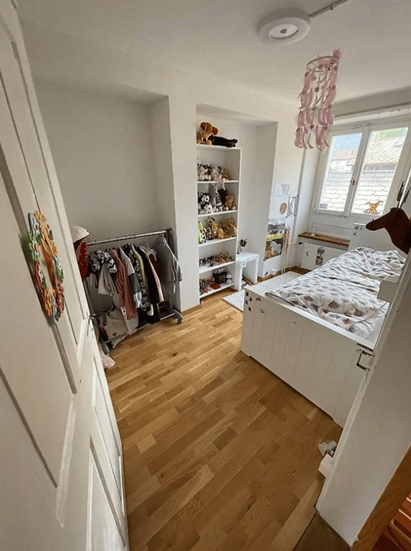 Charming 6-room row house on Reitbahnstrasse in Glarus (10)