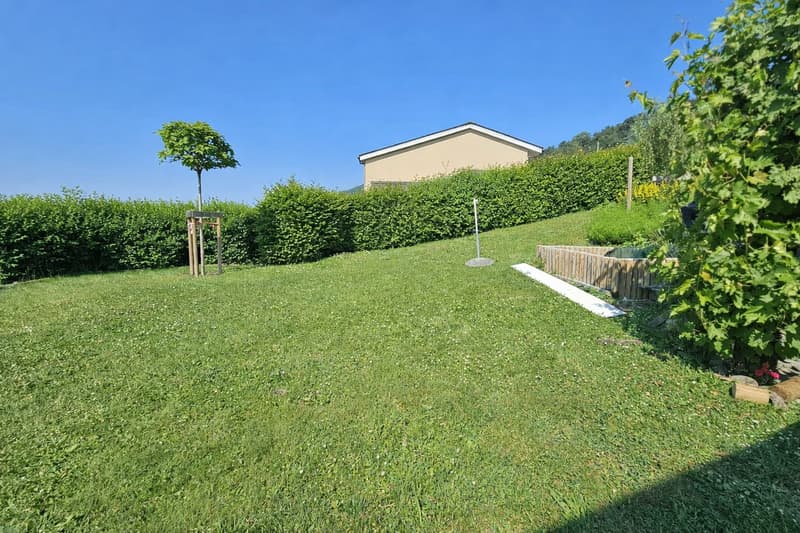 Single-family house with a far-reaching view in Lostorf (11)