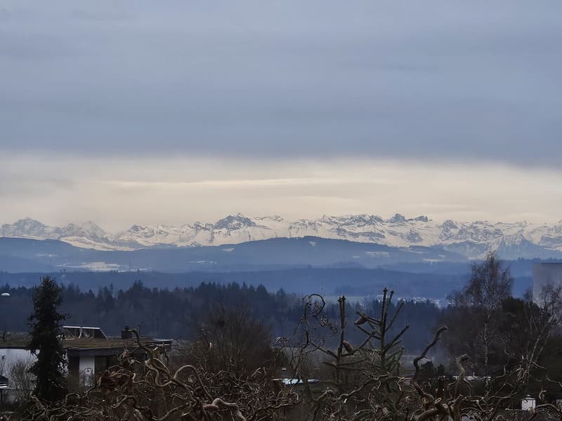 Single-family house with a far-reaching view in Lostorf (2)