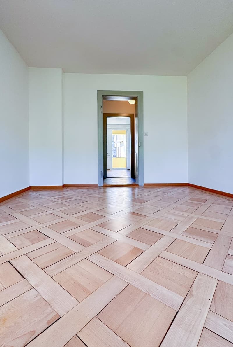 Superbe appartement 5 pièces dans un quartier calme (6)