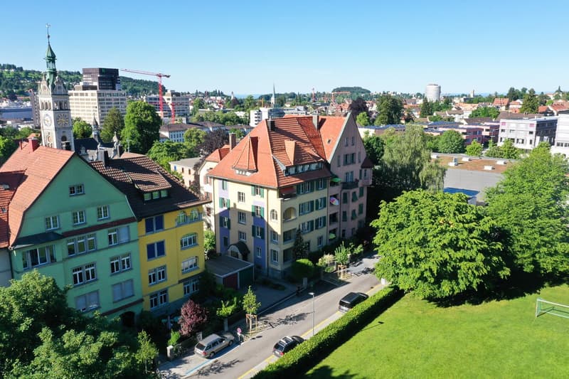 Superbe appartement 5 pièces dans un quartier calme (15)