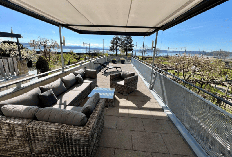 Casa loft unica a Twann con vista sul lago (Bielersee) (1)
