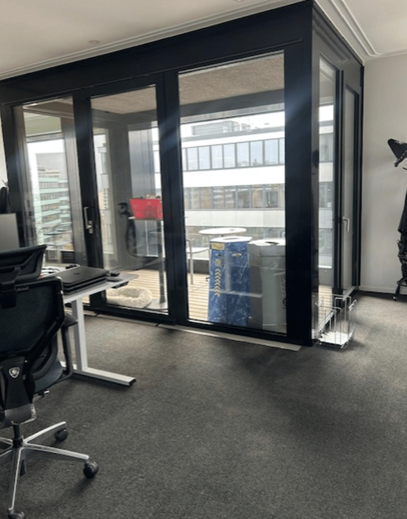 Espace de bureau meublé / Postes de travail en sous-location (Places individuelles ou d'équipe) (7)