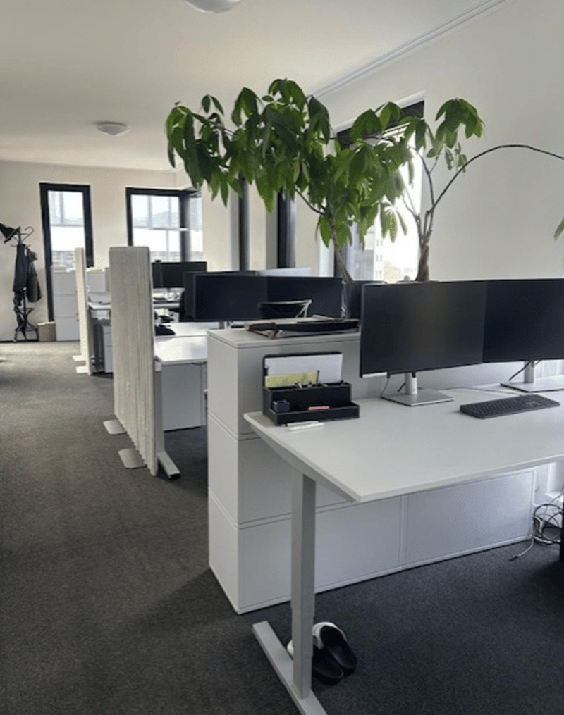 Espace de bureau meublé / Postes de travail en sous-location (Places individuelles ou d'équipe) (2)